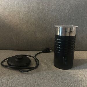 Keurig Standalone Black Milk Frother
